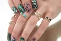 Manicura-con-estampado-etnico-1