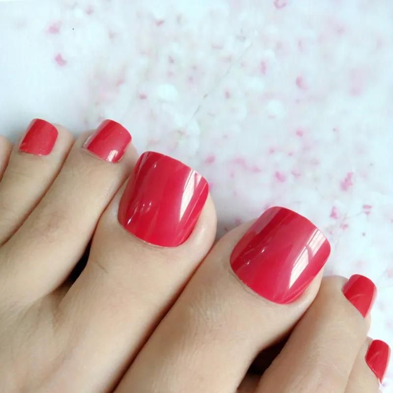 Uñas de los pies color rojo