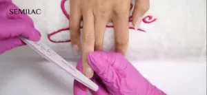 Cómo alargar las uñas de gel