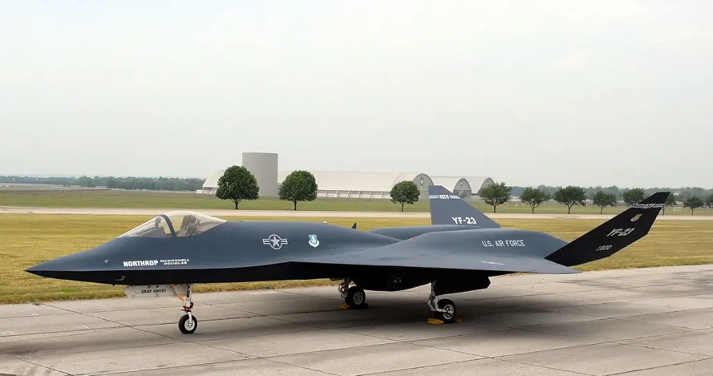 Northrop YF-23 Black Widow II 